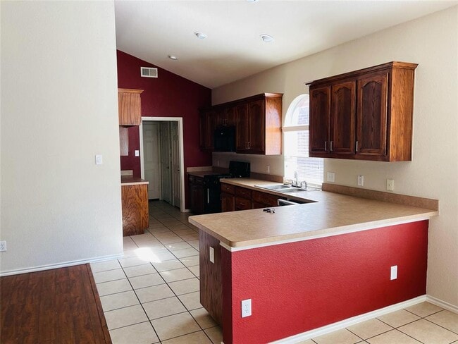 Building Photo - 2404 Charisma Dr