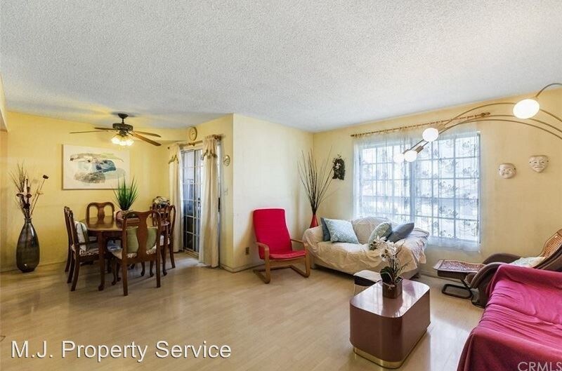 Foto del edificio - 4191 Baldwin Park Blvd