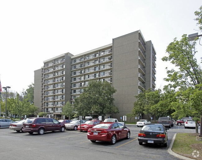 North Port Village Based 62+ Apartments in Port Huron, MI