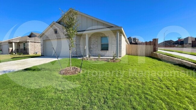 Building Photo - 6433 Becker Ave