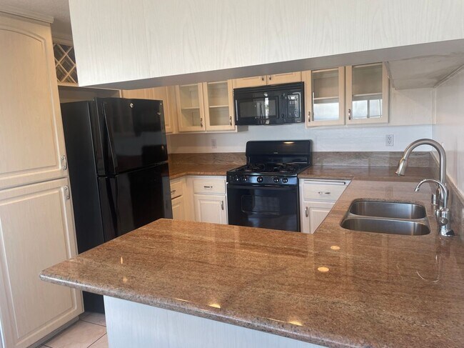Foto del edificio - 765 W 26th St