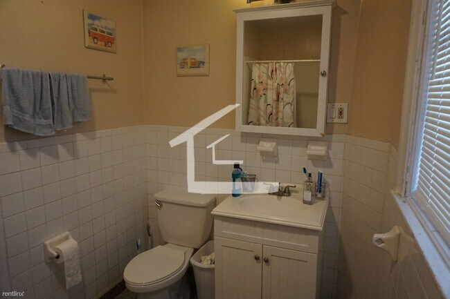 Foto del edificio - 2 br, 1 bath Condo - 65 Ashford St # 20
