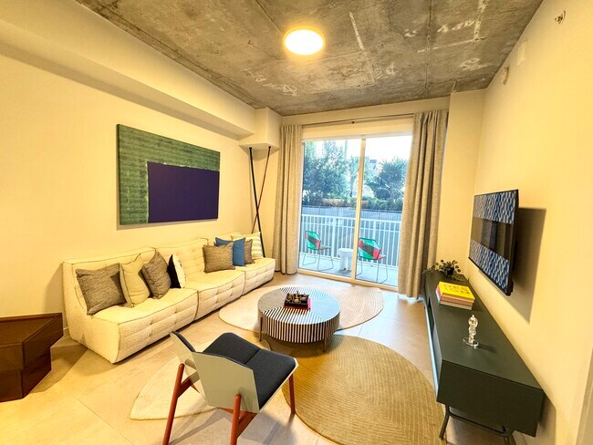 Foto del edificio - 1941 NW 3rd Ave