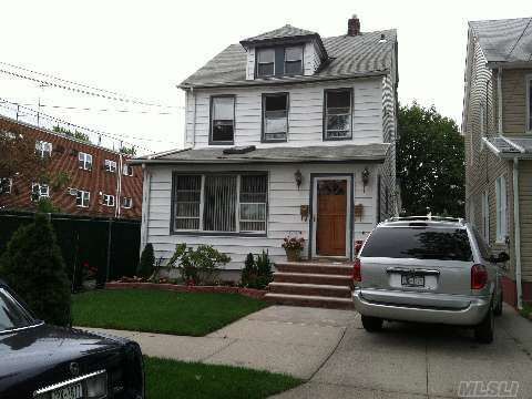 Primary Photo - 8934 Lyman St