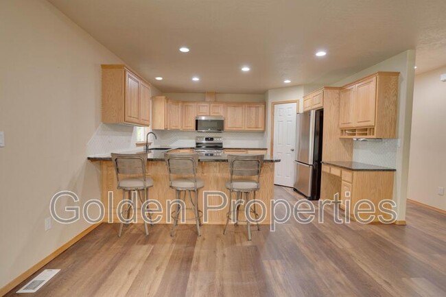 Building Photo - 3045 West Thorndale Loop
