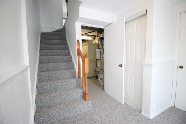 Foto del edificio - 493 Shadow Lake Bay