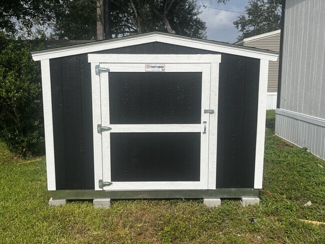 Building Photo - 106 Bonito Lane