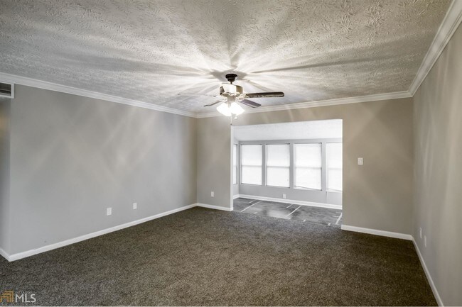 Foto del edificio - 5149 Roswell Rd