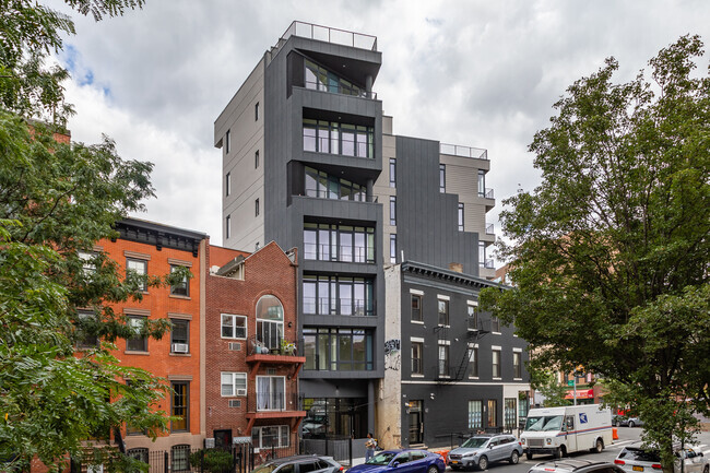 Building Photo - 1111 Fulton St