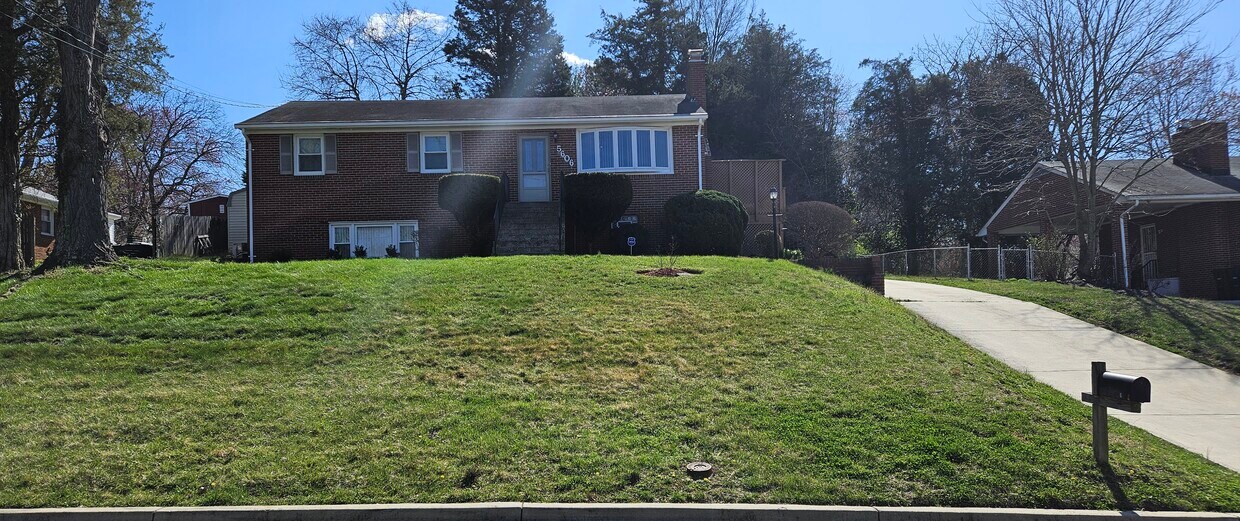 Primary Photo - 5606 Keppler Rd