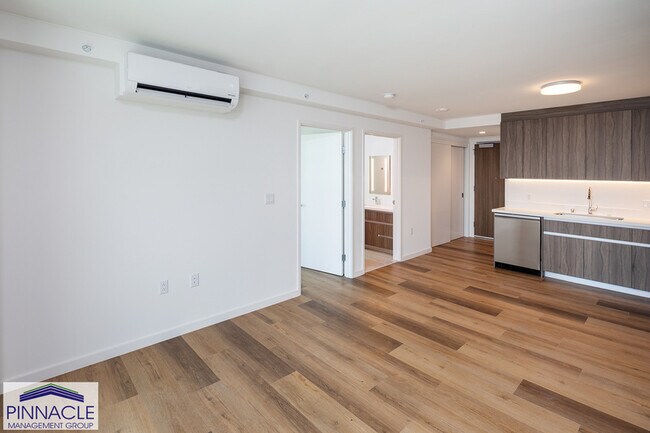 Foto del edificio - 1515 Liona St