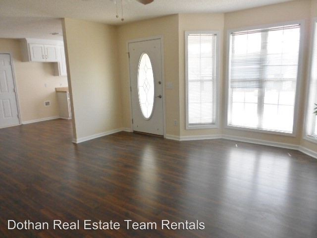 Building Photo - 3 br, 2 bath House - 143 Tree Crest Rd