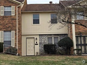 Building Photo - 7914 Gleason Dr