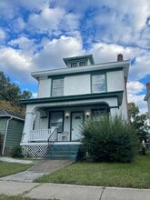 Building Photo - 3211 Maryland Ave