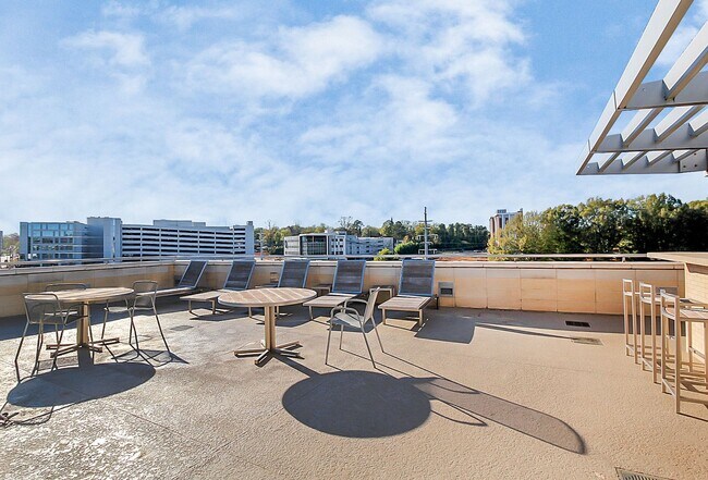 Foto del edificio - Cute two bedroom condo!