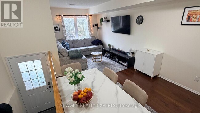 Building Photo - 1050 Bristol Rd W