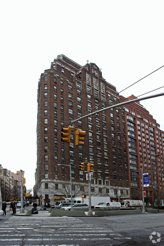 Foto del edificio - South Pierre