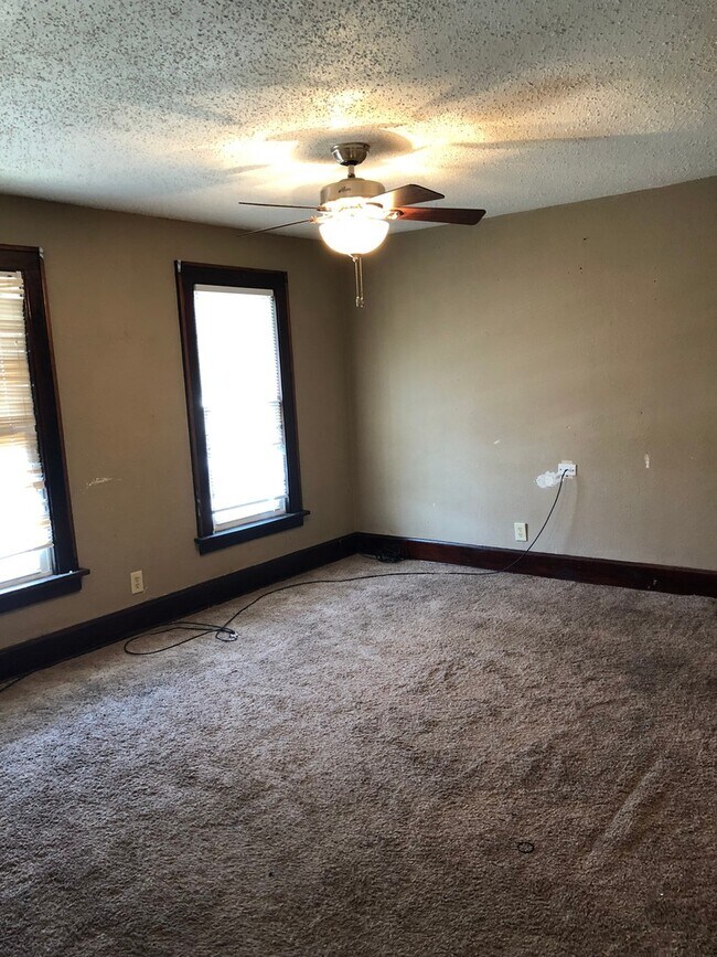 Foto del edificio - 3 bedroom/2 bath home