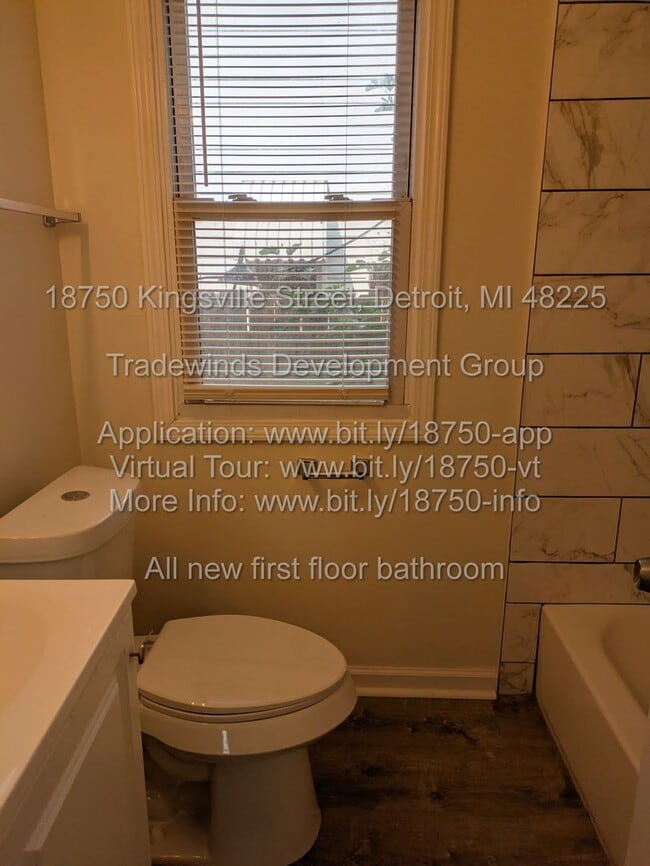 Building Photo - 18750 Kingsville St