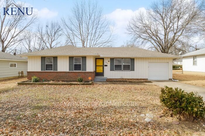 Primary Photo - Available NOW! Lovely 3 Bedroom Home in KC!