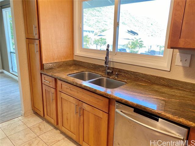 Building Photo - 1442 Maloo Pl