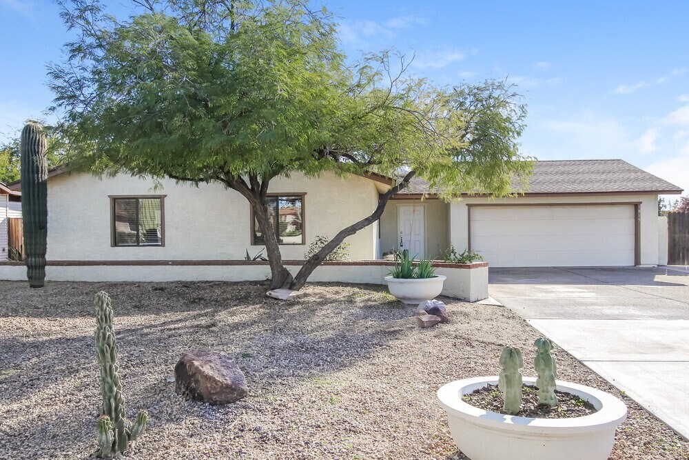Foto principal - 1815 W Wikieup Ln