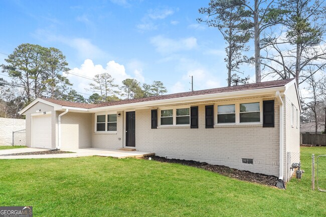Foto del edificio - 7288 Howard Cir