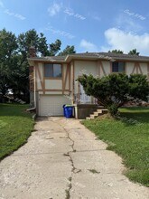 Building Photo - 12913 W 61st Terrace