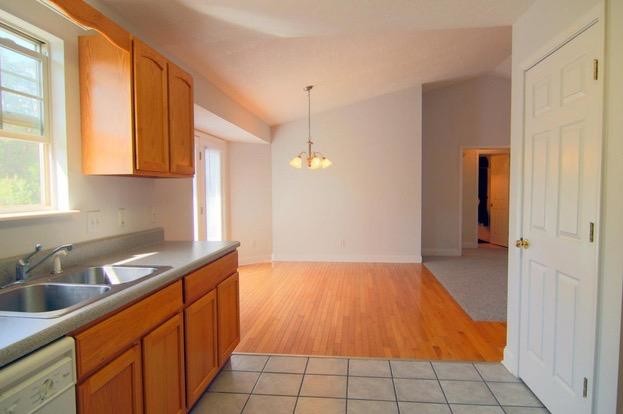 Building Photo - 149 Cottonwood Meadow Rd