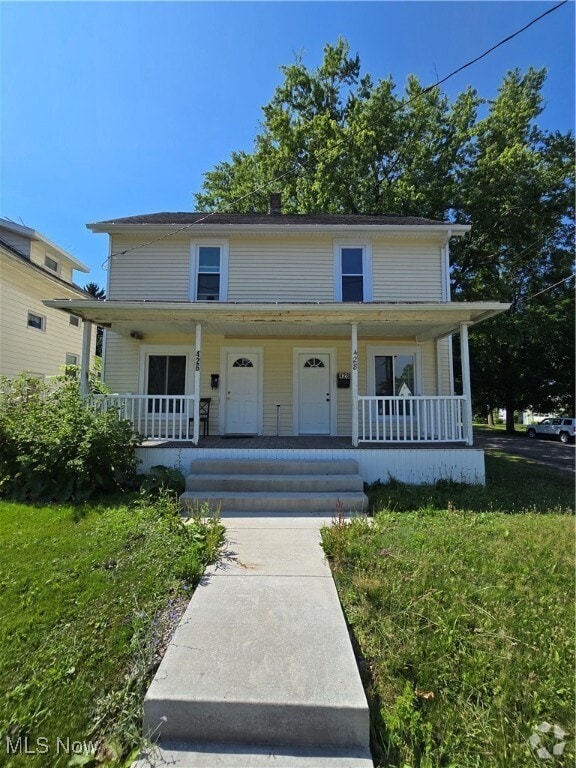 Building Photo - 428 W Oak St