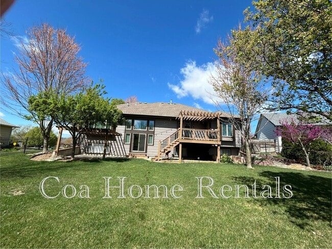 Building Photo - Beautiful Andover Property