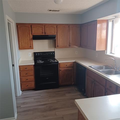Building Photo - 2236 Madrid Ct