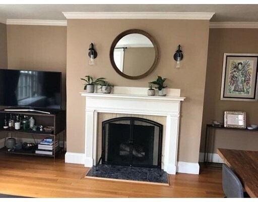 Building Photo - 97 Mount Vernon St