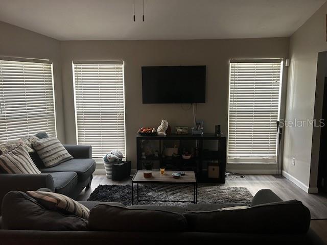 Foto del edificio - 13713 Lazy Oak Dr