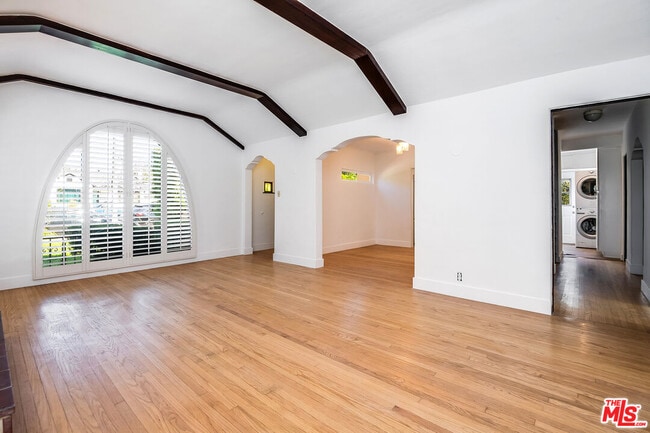 Building Photo - 4418 Brunswick Ave