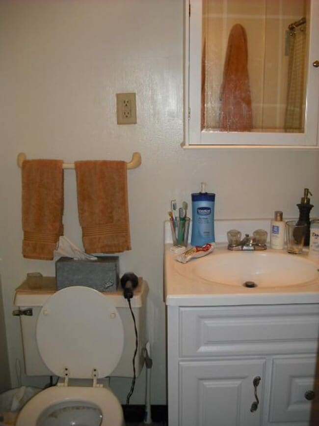 Foto del edificio - 2bed in Kenmore now available