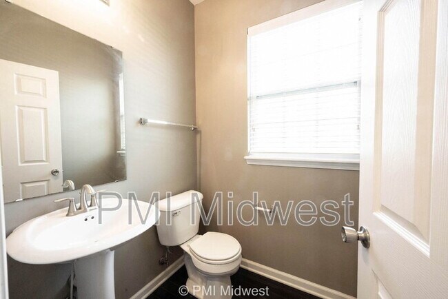 Foto del edificio - 1033 3rd Ave NW