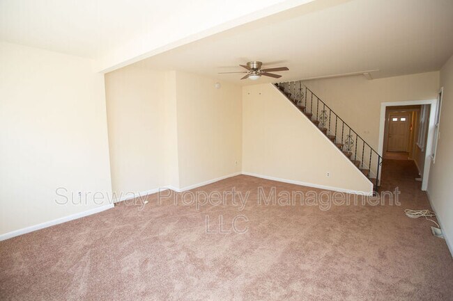 Foto del edificio - 328 Mercer St