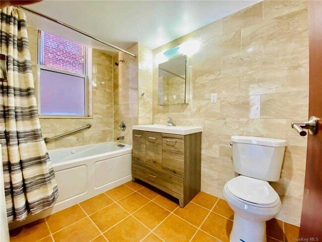 Building Photo - 82-76 116th St