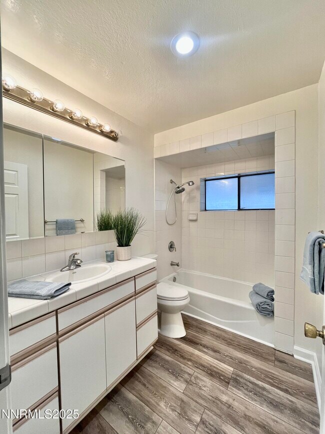 Foto del edificio - 506 E Taylor St