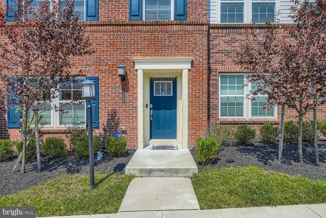 Building Photo - 7588 Warburg Way