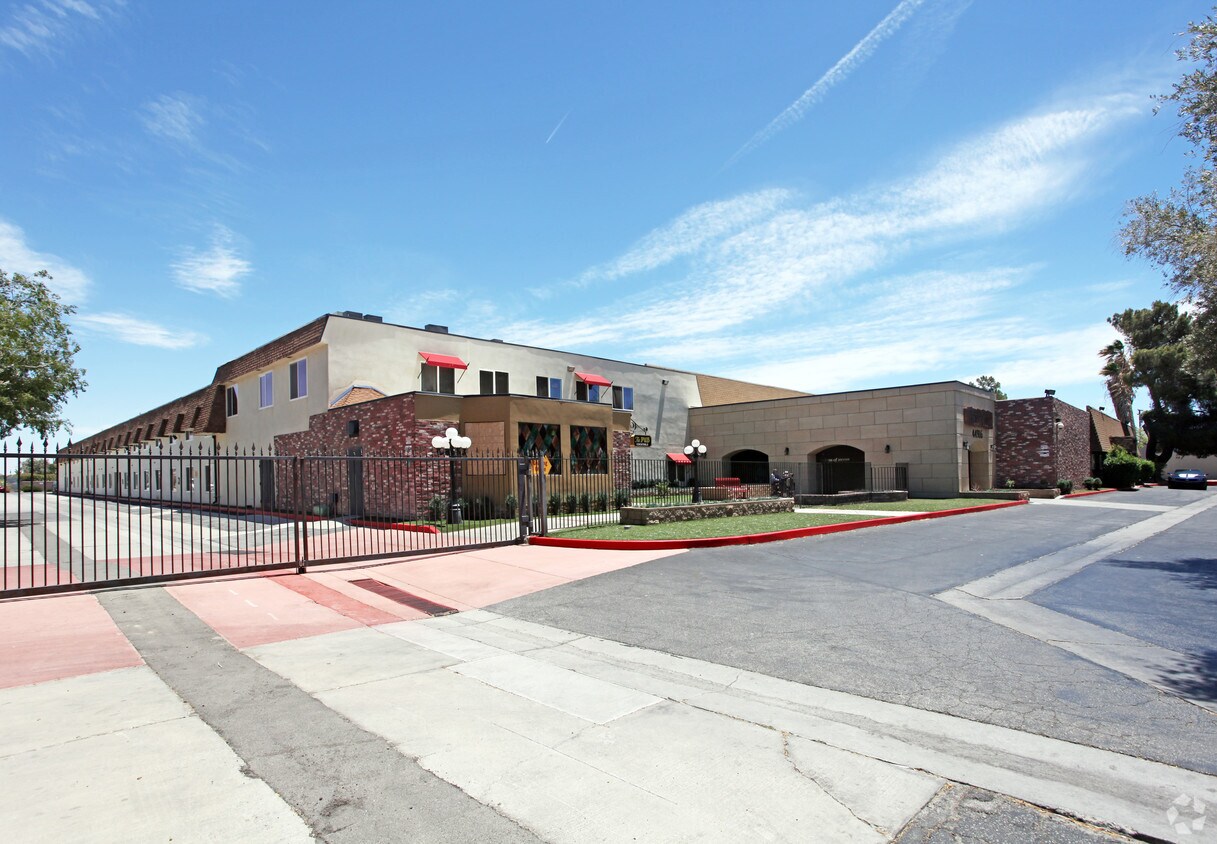 Arbor Court Senior Apartments Apartments in Lancaster, CA