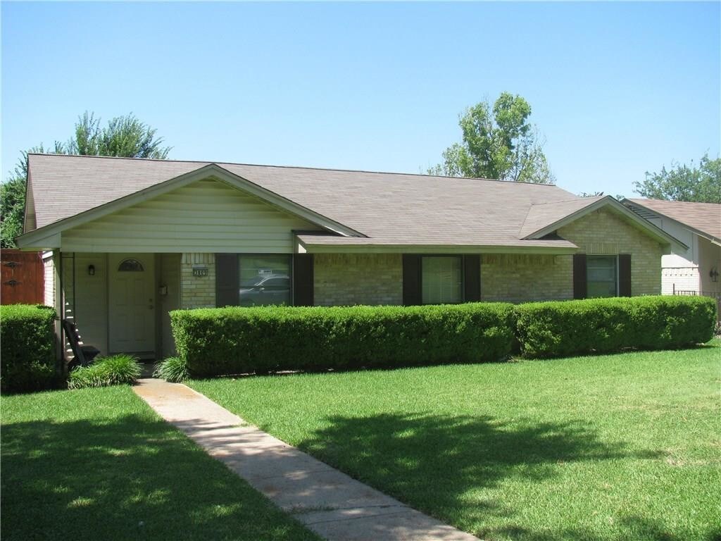 Primary Photo - 3809 Lancelot Pl