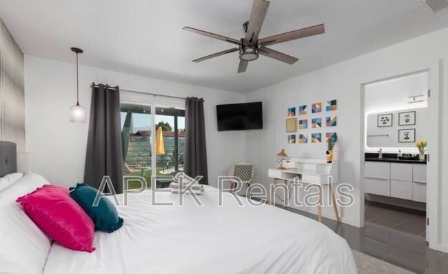 Foto del edificio - 2241 E Finley Rd