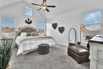 Building Photo - 25326 Fallen Acorn Ct