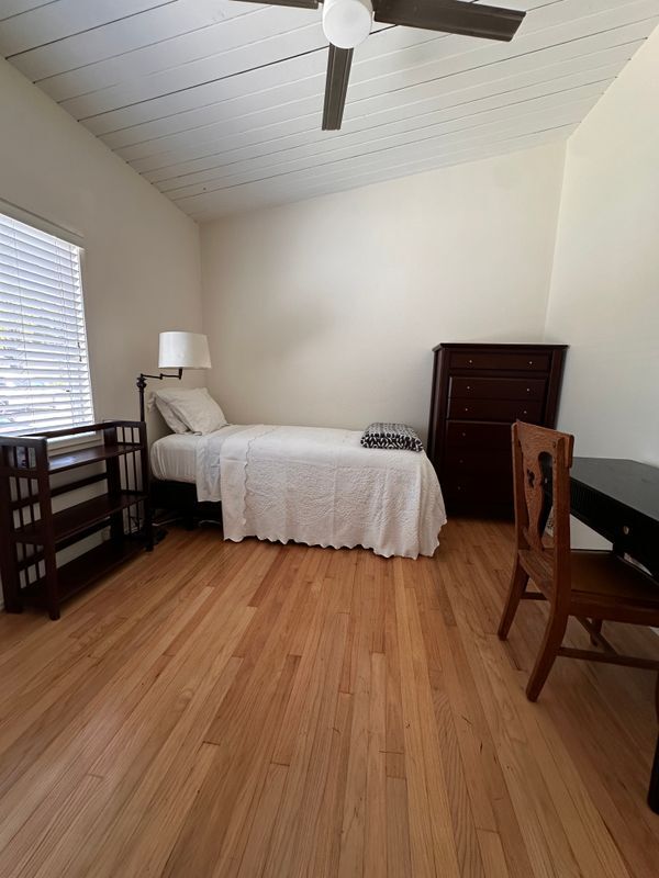 Foto del edificio - 2238 W 238th St