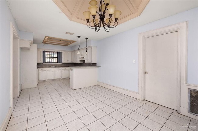 Building Photo - 14 W 26th St