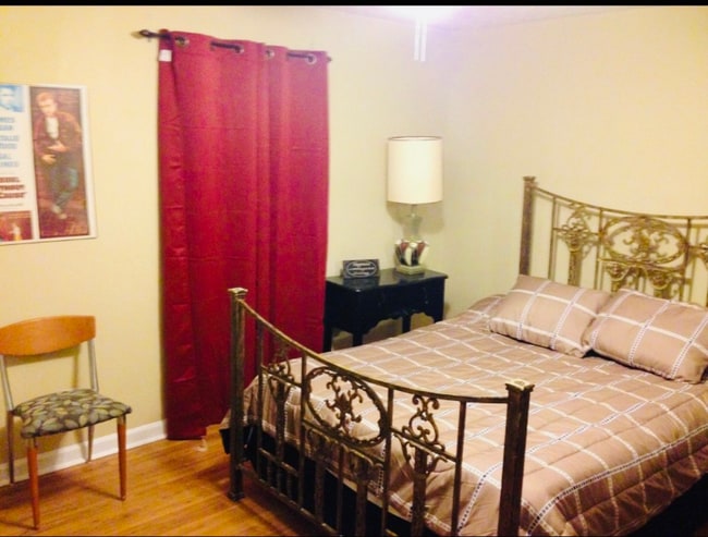 Building Photo - 1022 Old Mayhew Rd