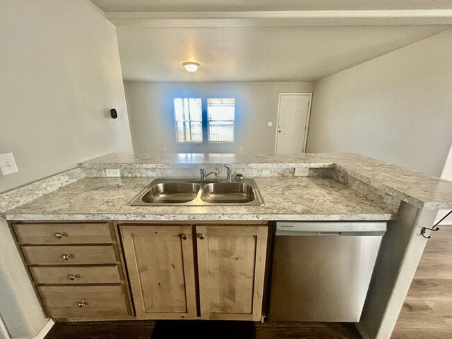 Foto del edificio - 8446 Sunrise Way