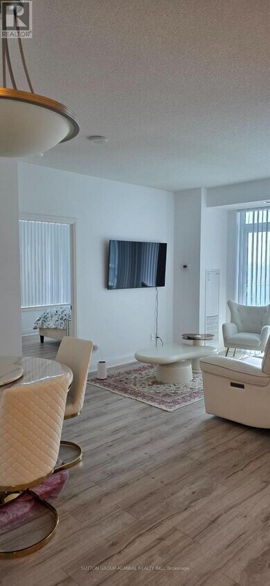 Photo du bâtiment - 7165 Yonge St